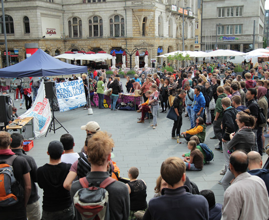 Liveberichterstattung von der Kundgebung gegen die Asylrechtsverschärfung